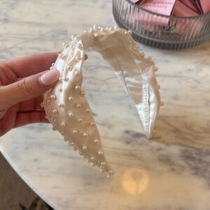 Untamed Petals Bridal Elegant Pearl-Embellished Cream Headband